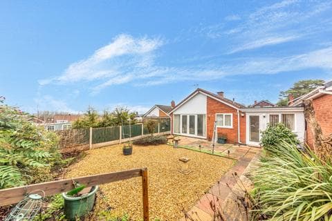 Detached bungalow - Uplands Drive, Wombourne, WV5