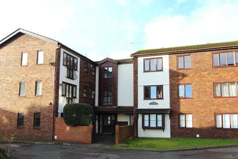 Apartment - 9 Waterbridge Court, Lymm