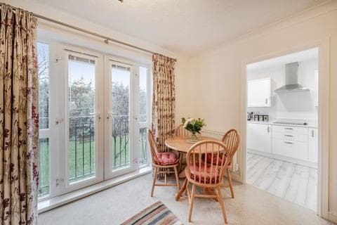 Apartment - Lansdown Road, Gloucestershire GL51