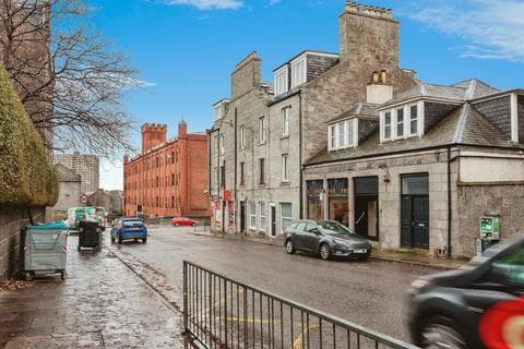 Flat - Rosemount Place, Aberdeen, AB25