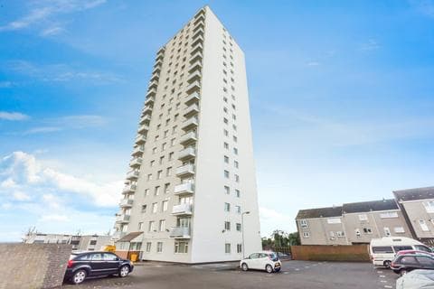Flat - Okement Drive, Wolverhampton, WV11