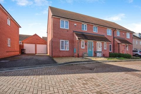 Semi-detached house - Sentinel Close, Worcester, WR2