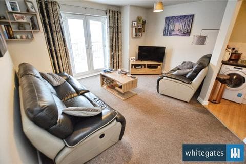 Apartment - New Forest Way, Leeds, West Yorkshire, LS10