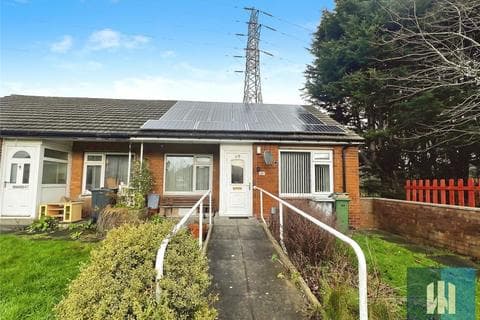 Bungalow - Coule Royd, Dalton, Huddersfield, HD5