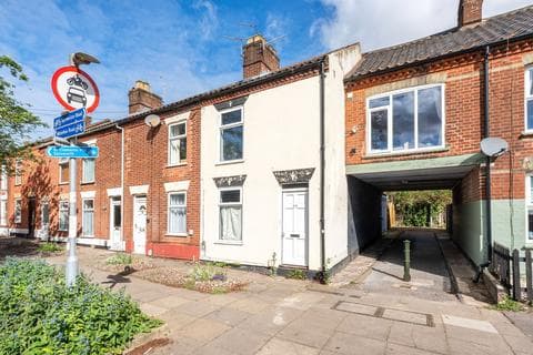 Terraced house - Shipstone Road, Norwich