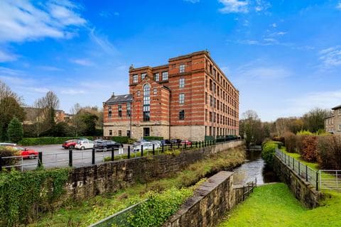 Apartment - Brook Mill, Threadfold Way, Bolton, BL7