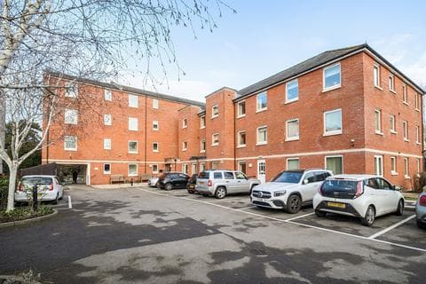 Apartment - London Road, Gloucestershire GL1