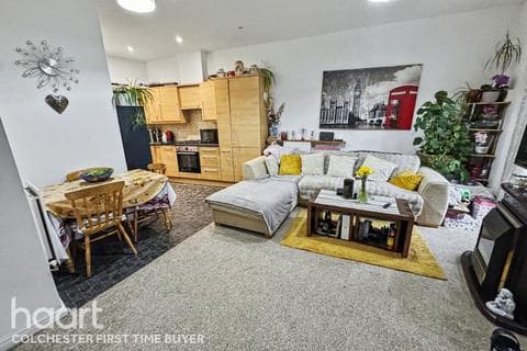 Apartment - Abbeyfields, Colchester