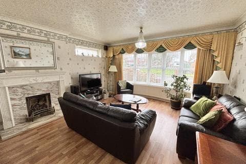 Bungalow - Helmsdale Road, South Shore FY4