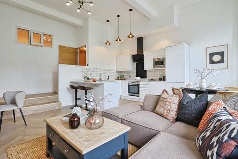 Flat - North Street, Leeds, West Yorkshire, LS2