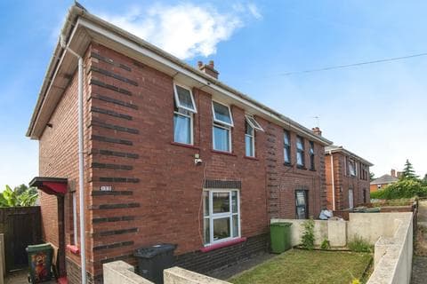 Semi-detached house - Chestnut Avenue, Exeter, Devon, EX2