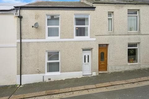 Terraced house - Chedworth Street, Plymouth, Devon, PL4
