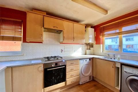 Semi-detached house - Laxton Road, Cheltenham, Gloucestershire, GL51