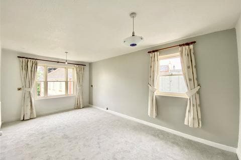 Flat - Park Place, Cheltenham, Gloucestershire, GL50
