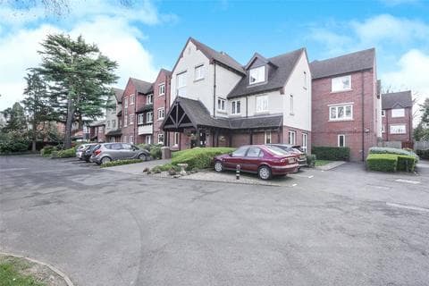 Flat - Pendene Court, 253 Penn Road, Wolverhampton, West Midlands, WV4
