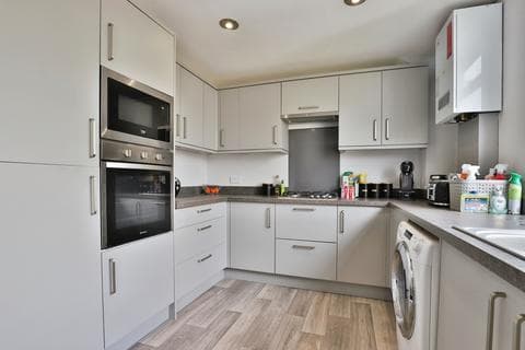 Flat - Mallard Road, STROUDEN PARK, Bournemouth, Dorset, BH8