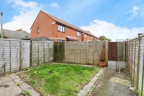 Maisonette - Wimborne Road, Bournemouth, Dorset, BH9