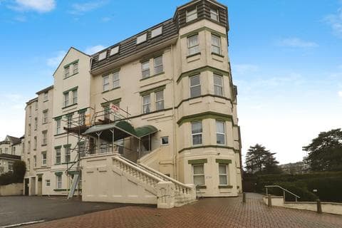 Flat - Christchurch Road, Bournemouth, Dorset, BH1