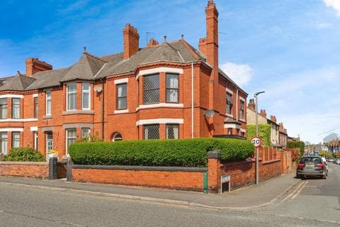 End of terrace house - Brook Lane, Chester, Cheshire, CH2