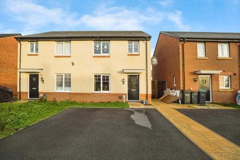 Semi-detached house - Tiberius Way, Chester, Cheshire, CH4