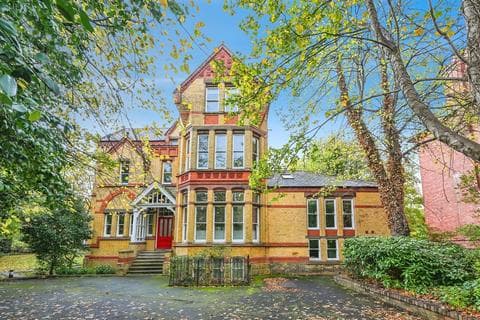 Flat - Livingston Drive, Liverpool, Merseyside, L17