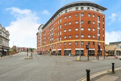 Flat - Marsden Road, Bolton, Greater Manchester, BL1