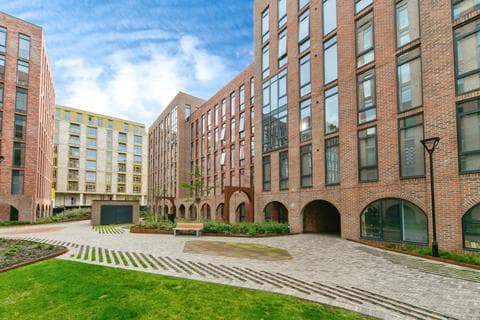 Flat - Neptune Place, Liverpool, L8