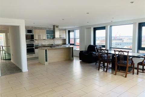 Flat - Oldham Street, Liverpool, Merseyside, L1
