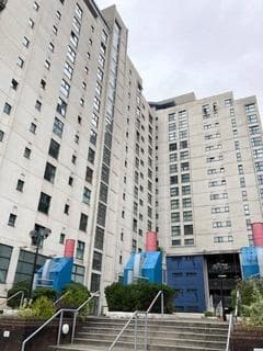 Flat - Landmark Place, Churchill Way, Cardiff, CF10