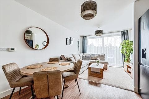 Flat - Barns Road, Oxford, Oxfordshire, OX4