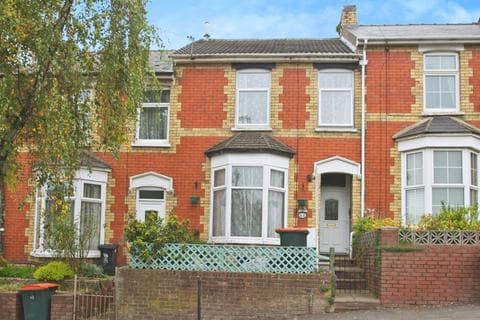 Terraced house - Victoria Avenue, Newport, NP19