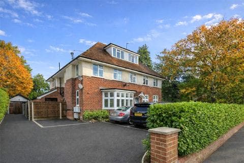 Apartment - Alyth Road, Talbot Woods, Bournemouth, BH3