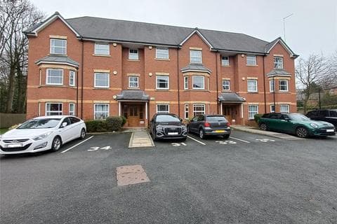 Flat - Pennyford Drive, Liverpool, Merseyside, L18
