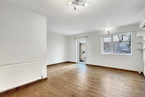 Terraced house - Cambridge CB4