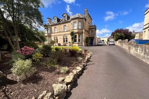 Apartment - Kingsley House, Bath BA2