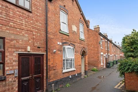 Semi-detached house - 11A Bromyard Terrace, Worcester, Worcestershire