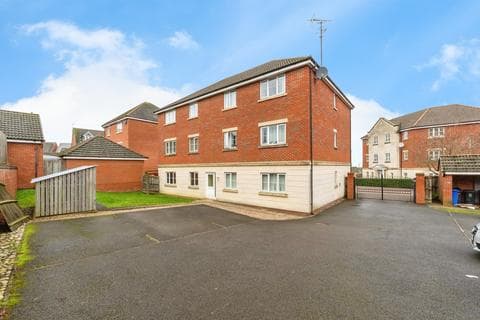 Ground floor flat - Carty Road, Hamilton, LEICESTER