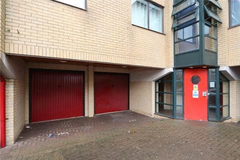 Apartment - South Row, Central Milton Keynes, MK9