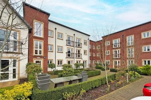 Flat - Brindley Gardens, Bilbrook, WV8