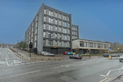 Flat - Bournville Lane, Birmingham B30