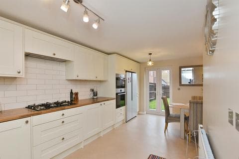 Detached house - Bonaire Grange, Bletchley, Milton Keynes