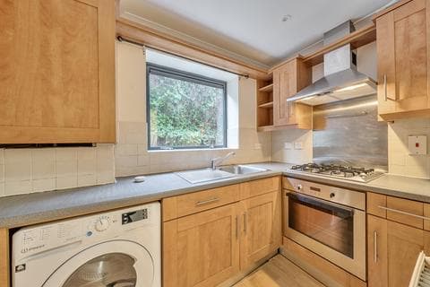 Apartment - St. Georges Road, Gloucestershire GL50