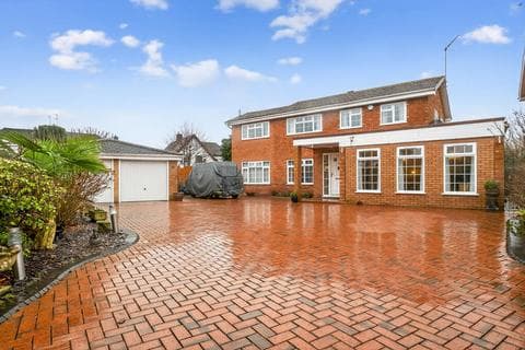 Detached house - Windsor Gardens, Wolverhampton, WV8
