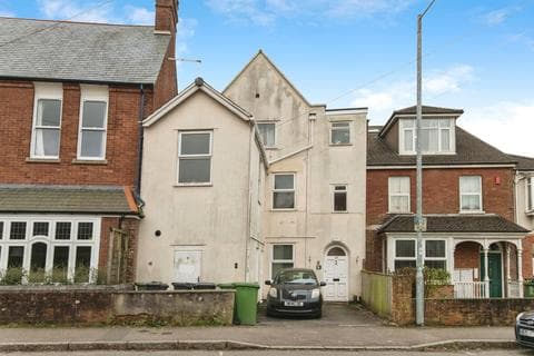 Flat - Union Road, Exeter