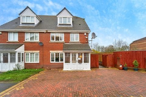 Semi-detached house - Narel Sharpe Close, Smethwick