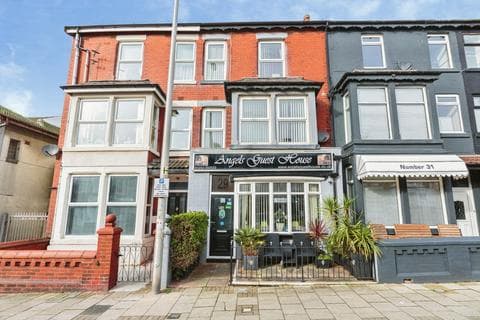 Terraced house - Reads Avenue, Lancashire, FY1