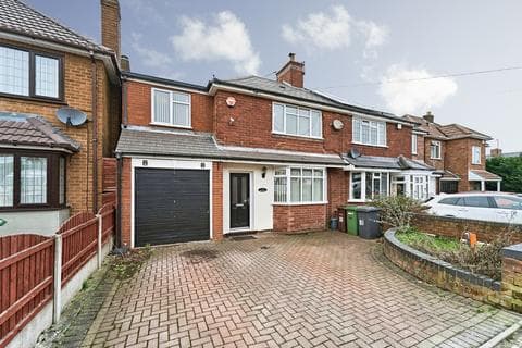 Semi-detached house - Braden Road, West Midlands, WV4