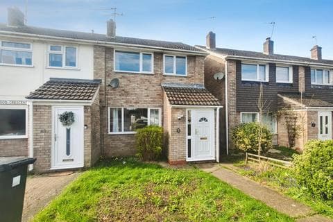 End of terrace house - Hawkwood Crescent, St Johns