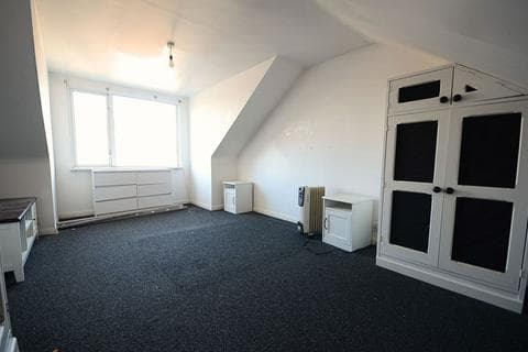 Flat - Fortescue Road, Bournemouth BH3