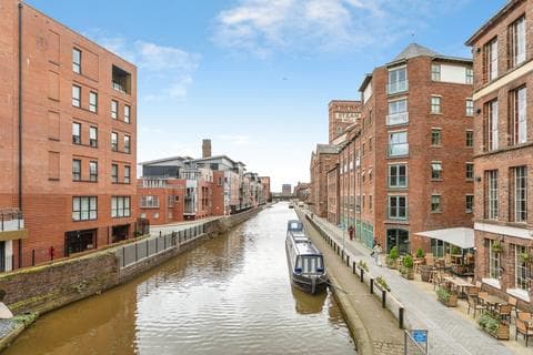 Flat - Steam Mill Street, Chester, Cheshire, CH3